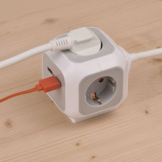 Brennenstuhl Brennenstuhl 4-way socket cube + USB