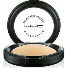 MAC MAC, Mineralize SkinFinish Natural, Illuminating, Compact Powder, Medium - Dark, 10 g For Women