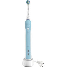 Oral-B Szczoteczka Oral-B Pro 700 CrossAction Niebieska